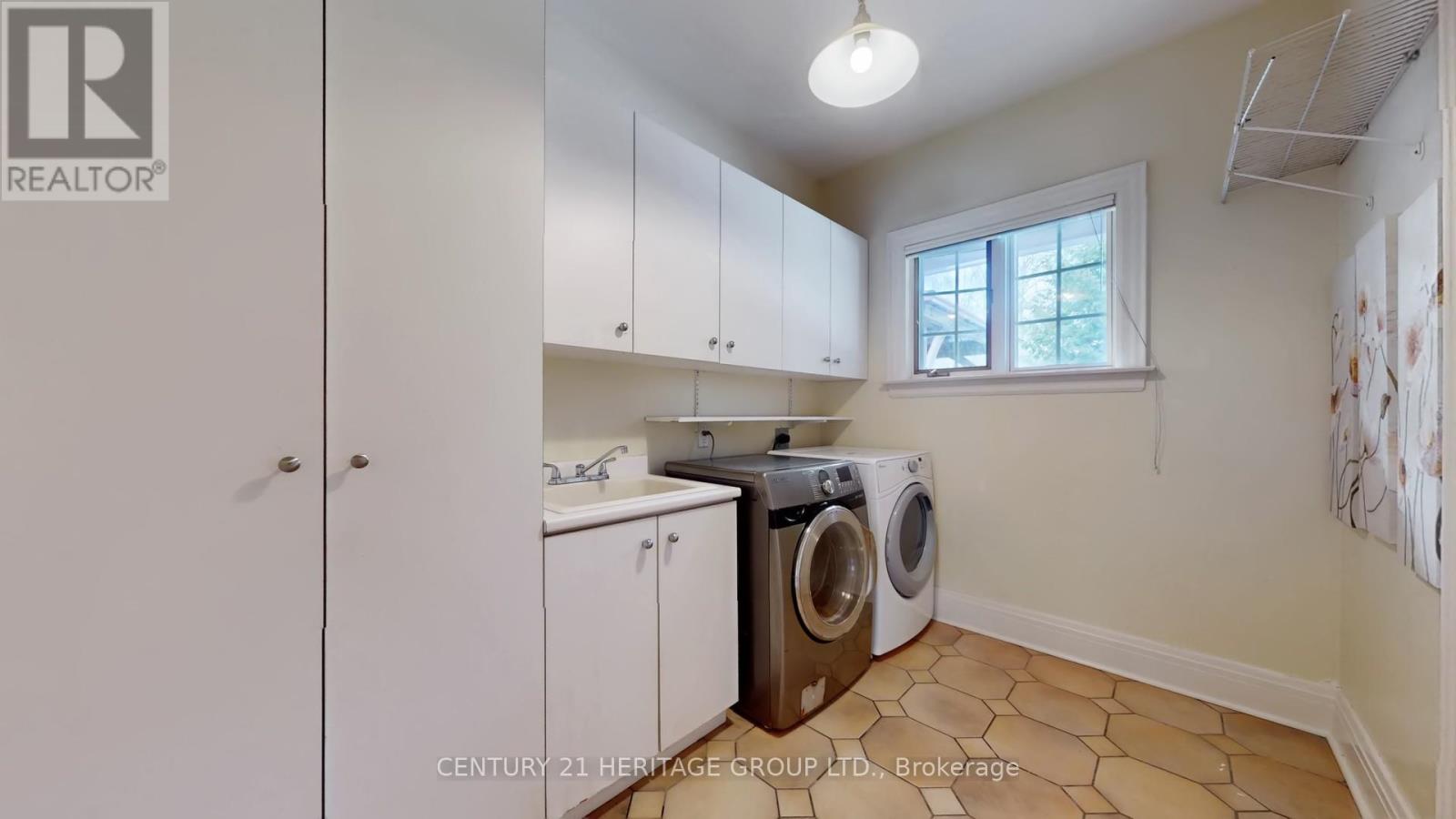 21455 Warden Avenue, East Gwillimbury, Ontario  L0G 1R0 - Photo 28 - N12910654