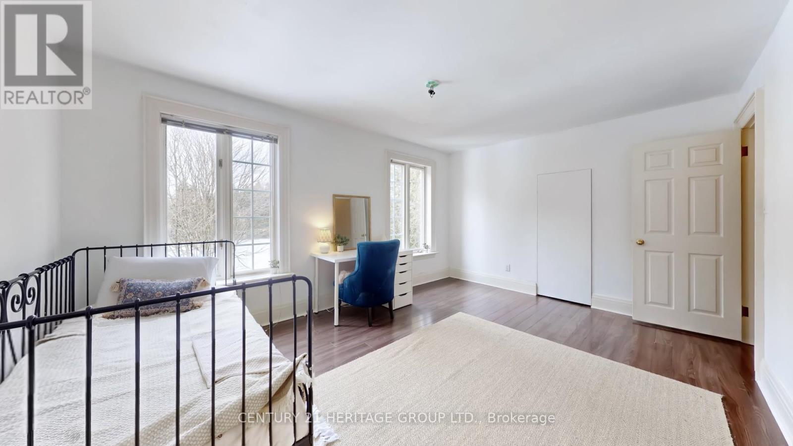 21455 Warden Avenue, East Gwillimbury, Ontario  L0G 1R0 - Photo 34 - N12910654