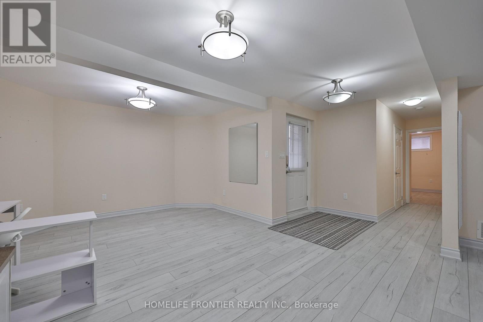 30 Saint Avenue, Bradford West Gwillimbury (Bradford), Ontario  L3Z 3E6 - Photo 41 - N12910692