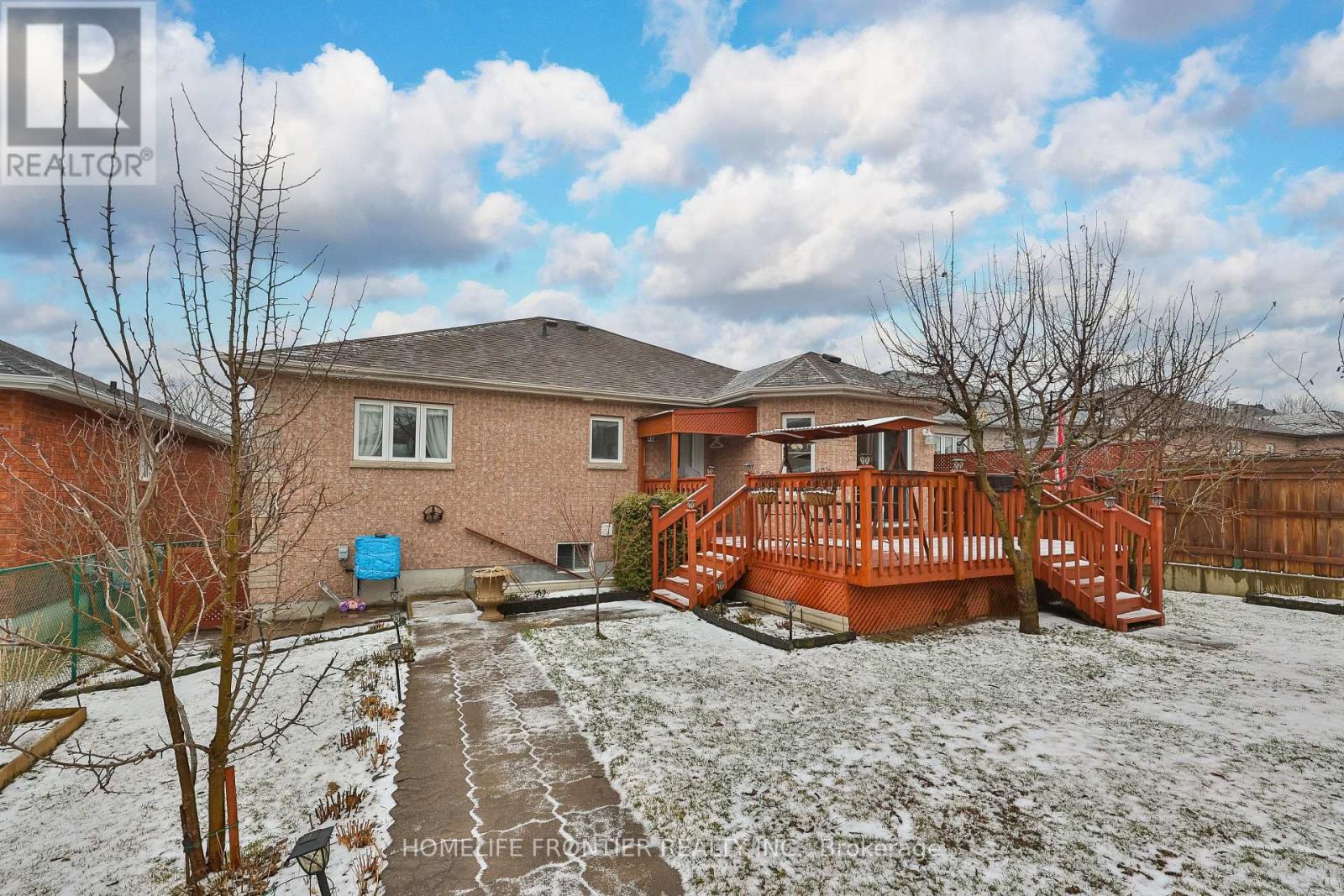 30 Saint Avenue, Bradford West Gwillimbury (Bradford), Ontario  L3Z 3E6 - Photo 43 - N12910692