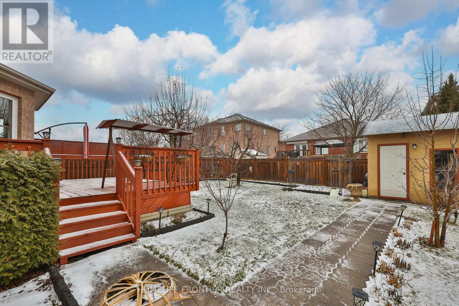 30 Saint Avenue, Bradford West Gwillimbury (Bradford), Ontario  L3Z 3E6 - Photo 44 - N12910692