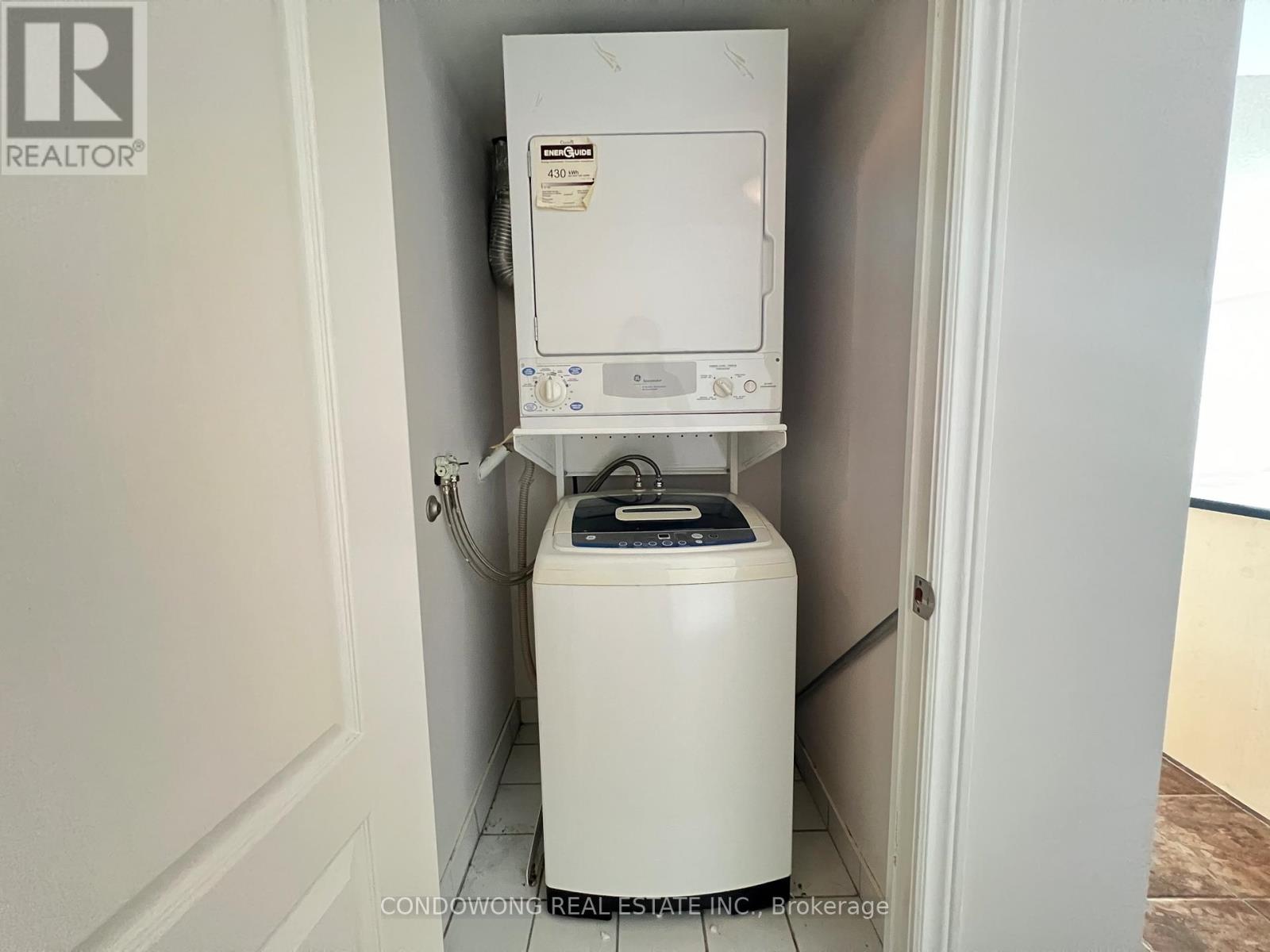 918 - 48 Suncrest Boulevard, Markham, Ontario  L3T 7Y5 - Photo 13 - N12910710