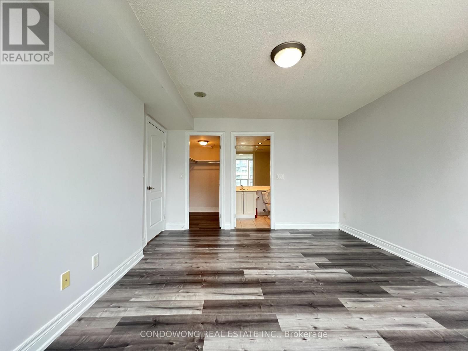 918 - 48 Suncrest Boulevard, Markham, Ontario  L3T 7Y5 - Photo 8 - N12910710