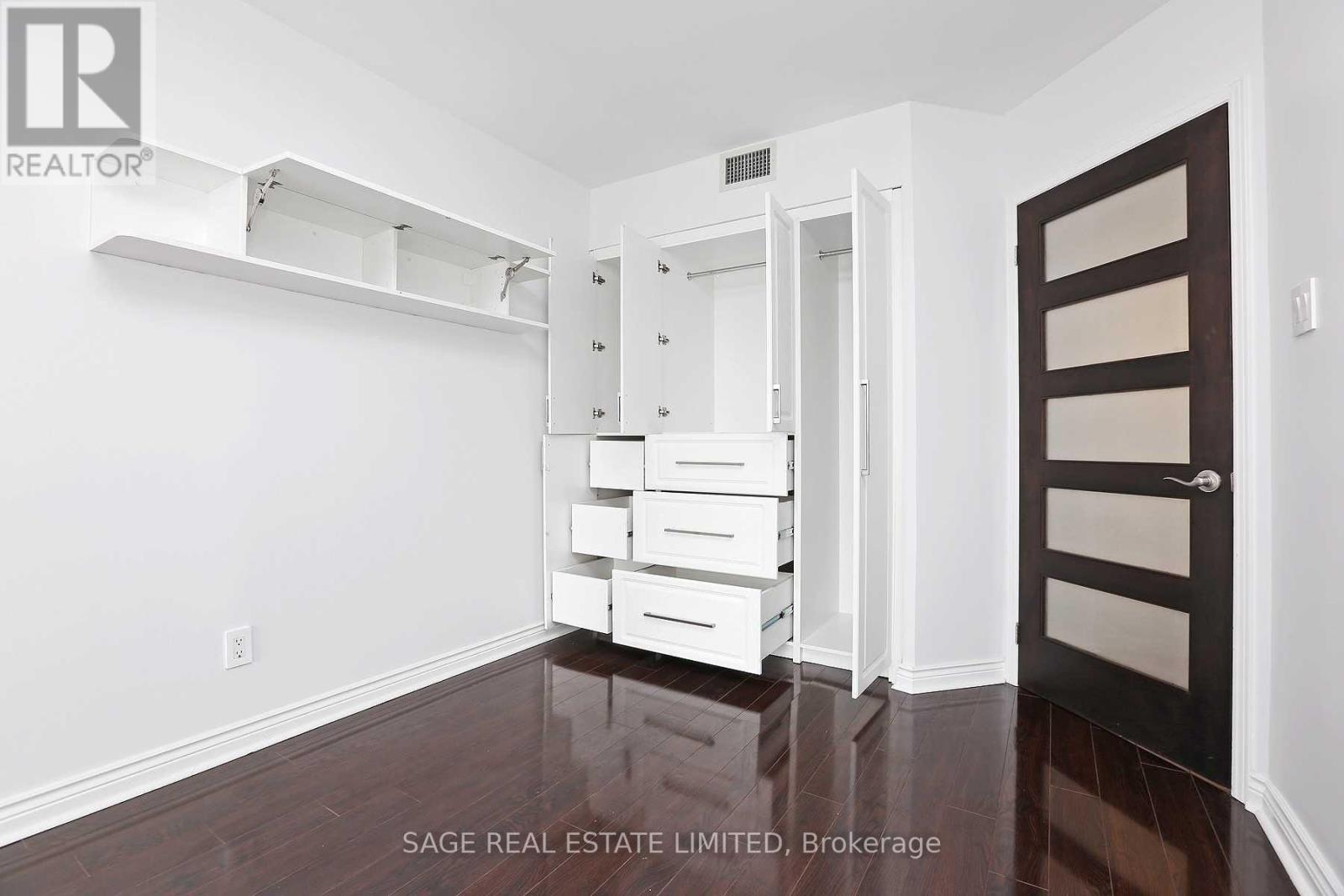 705 - 7 Broadway Avenue, Toronto, Ontario M4P 3C5 - Photo 9 - C12887010