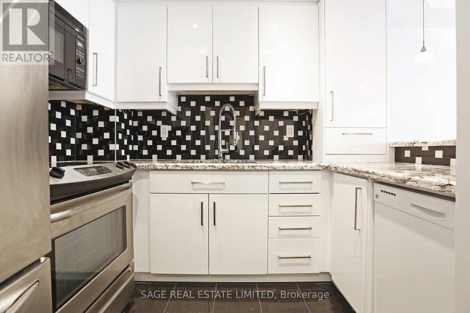 705 - 7 Broadway Avenue, Toronto, Ontario M4P 3C5 - Photo 3 - C12887010