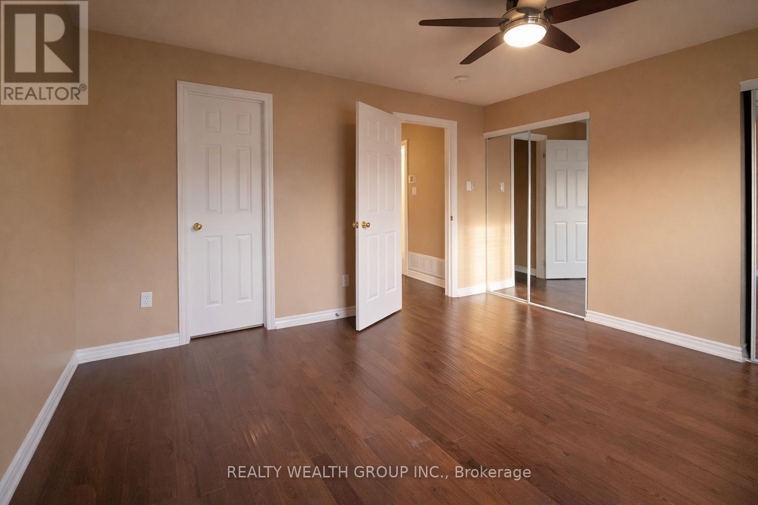 61 Stollar Boulevard, Barrie (Little Lake), Ontario  L4M 6N3 - Photo 5 - S12910704