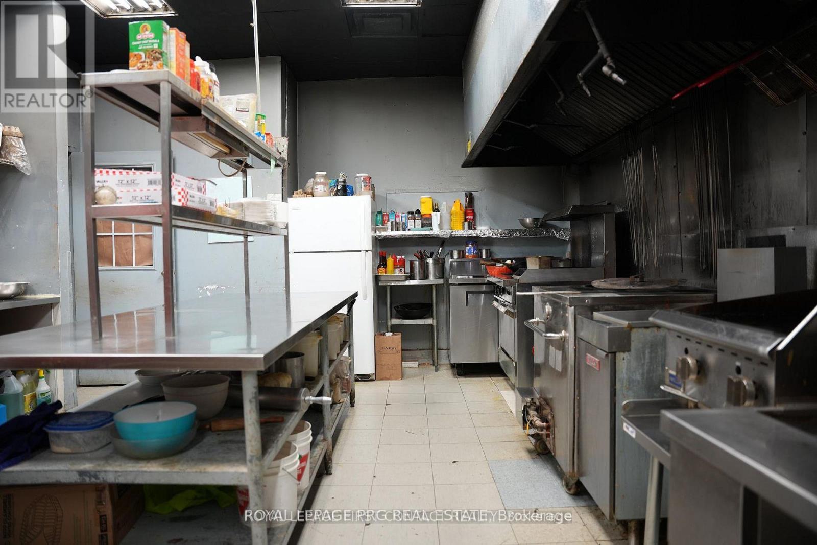 4 - 1179 Bayfield Street N, Springwater, Ontario  L9X 0N5 - Photo 9 - S12867908