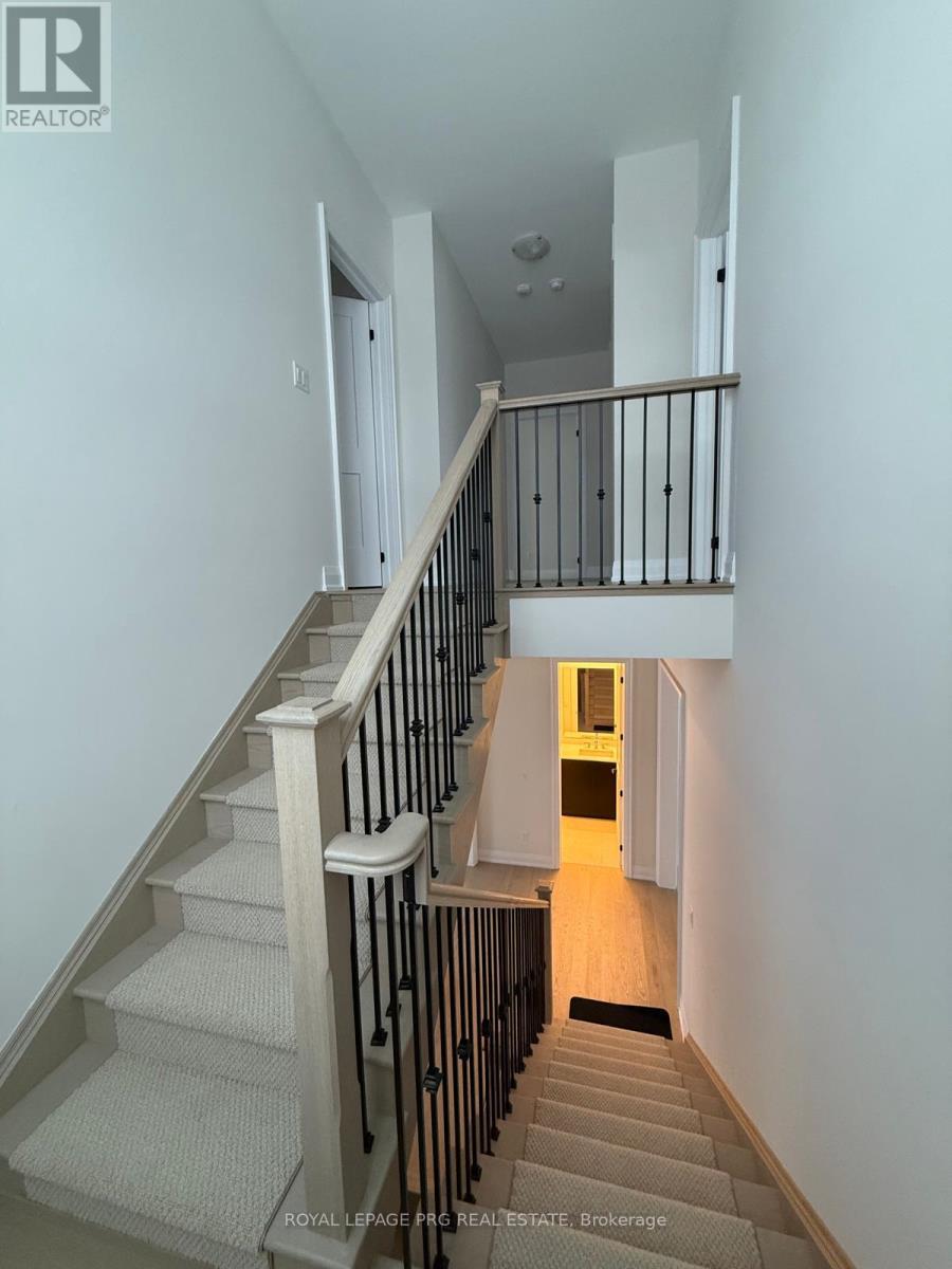 12 Herbert Avenue, Oro-Medonte, Ontario  L0L 2L0 - Photo 15 - S12650198