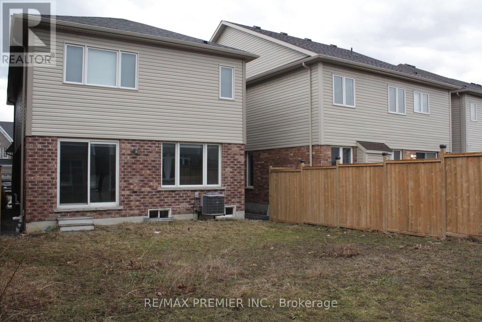 51 Mullholland Avenue, Cambridge, Ontario  N3H 5L5 - Photo 34 - X12909926