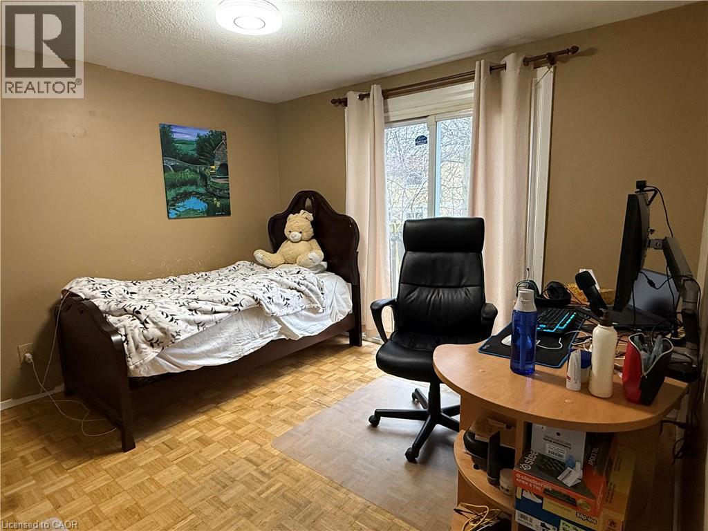 60 Helene Crescent, Waterloo, Ontario  N2L 5E5 - Photo 14 - 40814075