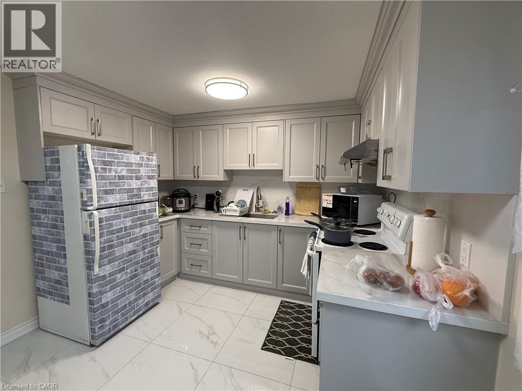 60 Helene Crescent, Waterloo, Ontario  N2L 5E5 - Photo 8 - 40814075