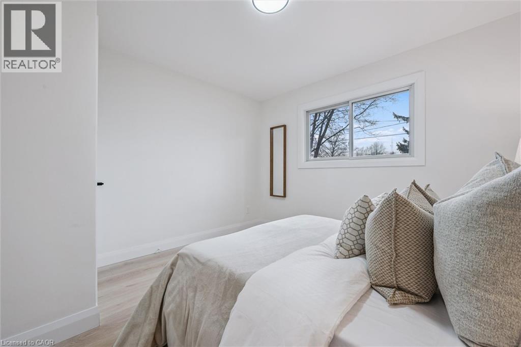 881 Dunbar Road, Cambridge, Ontario  N3H 2T6 - Photo 17 - 40813605