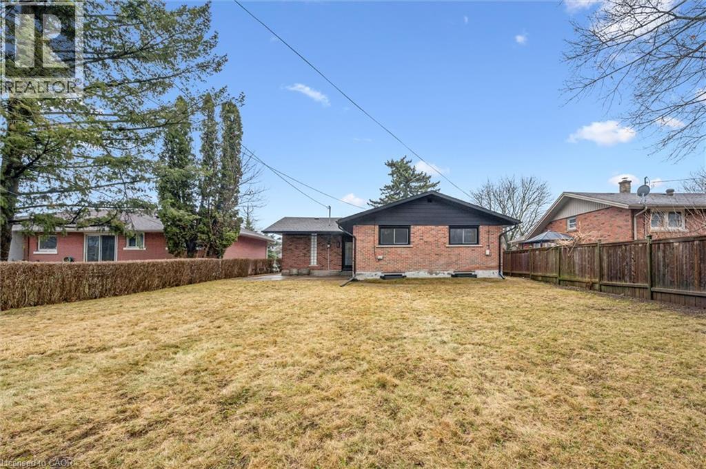 881 Dunbar Road, Cambridge, Ontario  N3H 2T6 - Photo 37 - 40813605