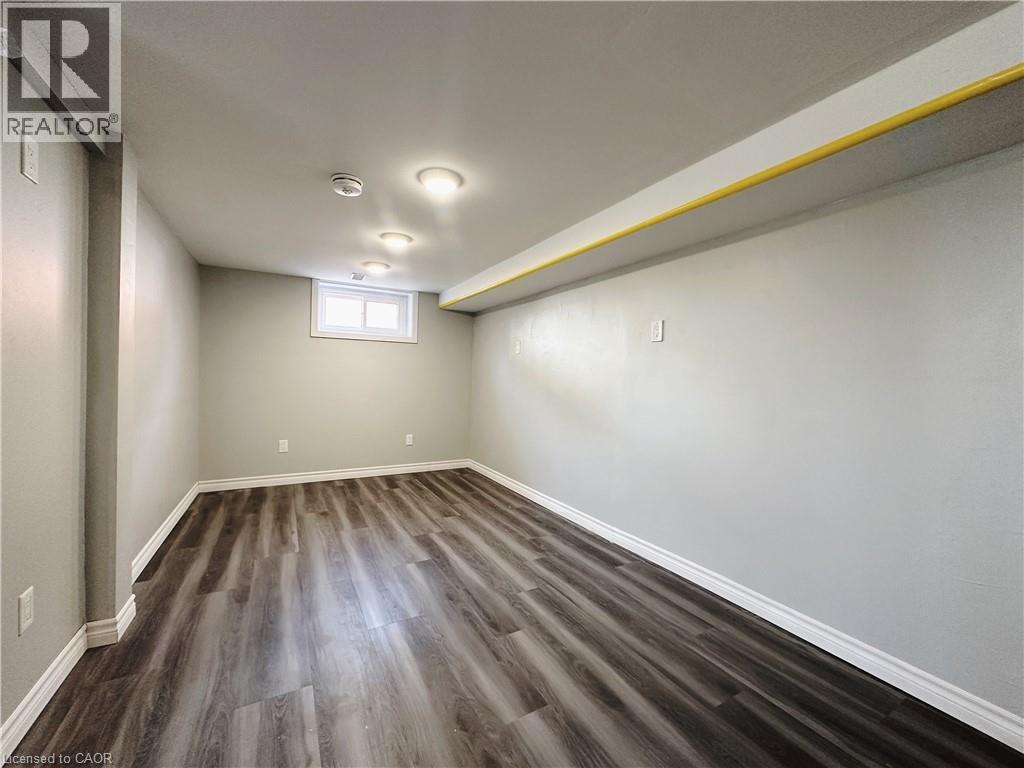 39 Maywood Road Unit# Lower, Kitchener, Ontario  N2C 2A2 - Photo 2 - 40813210