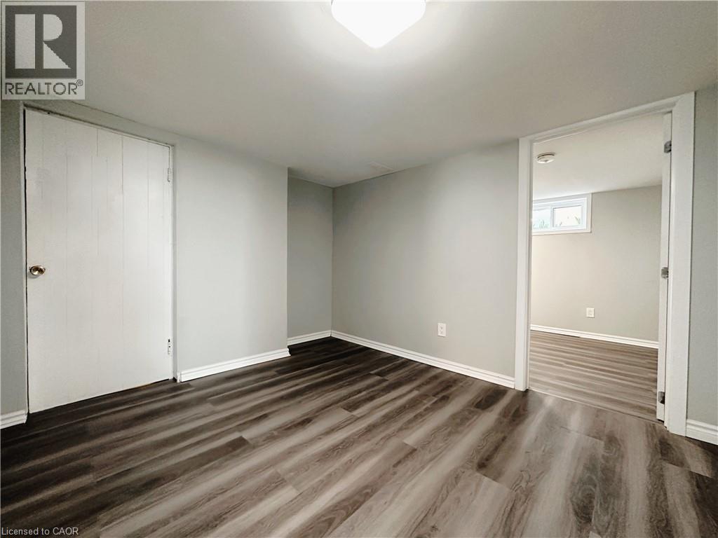 39 Maywood Road Unit# Lower, Kitchener, Ontario  N2C 2A2 - Photo 5 - 40813210