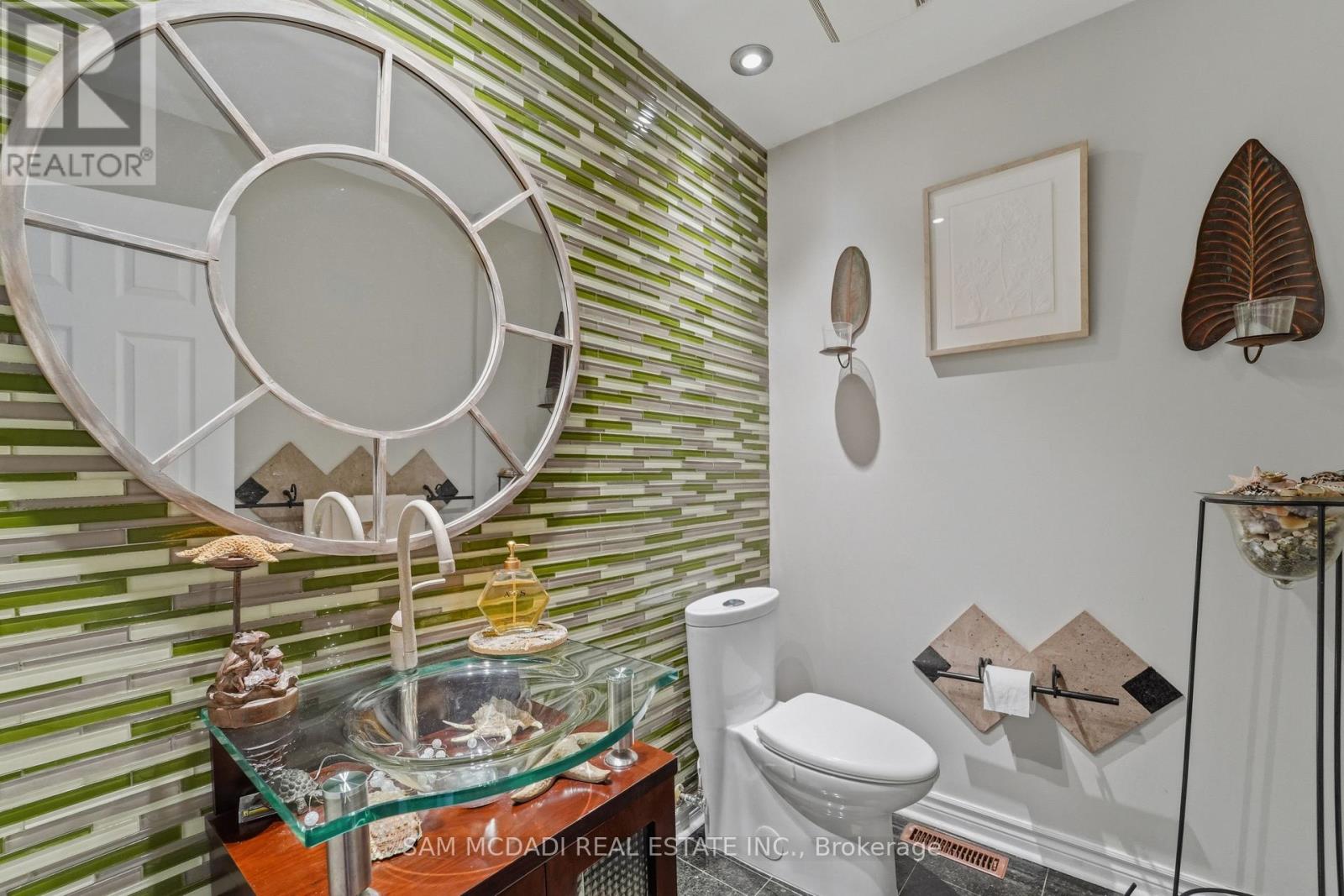 6074 Leeside Crescent, Mississauga, Ontario  L5M 5K6 - Photo 15 - W12910650