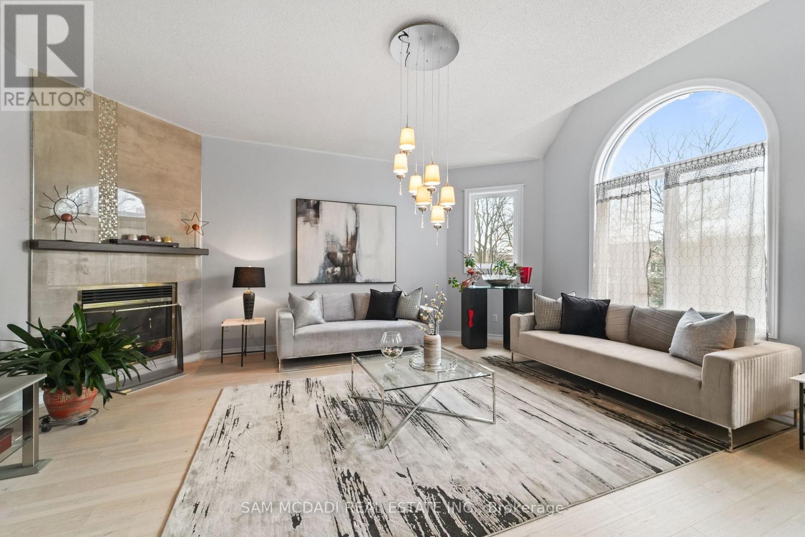 6074 Leeside Crescent, Mississauga, Ontario  L5M 5K6 - Photo 27 - W12910650