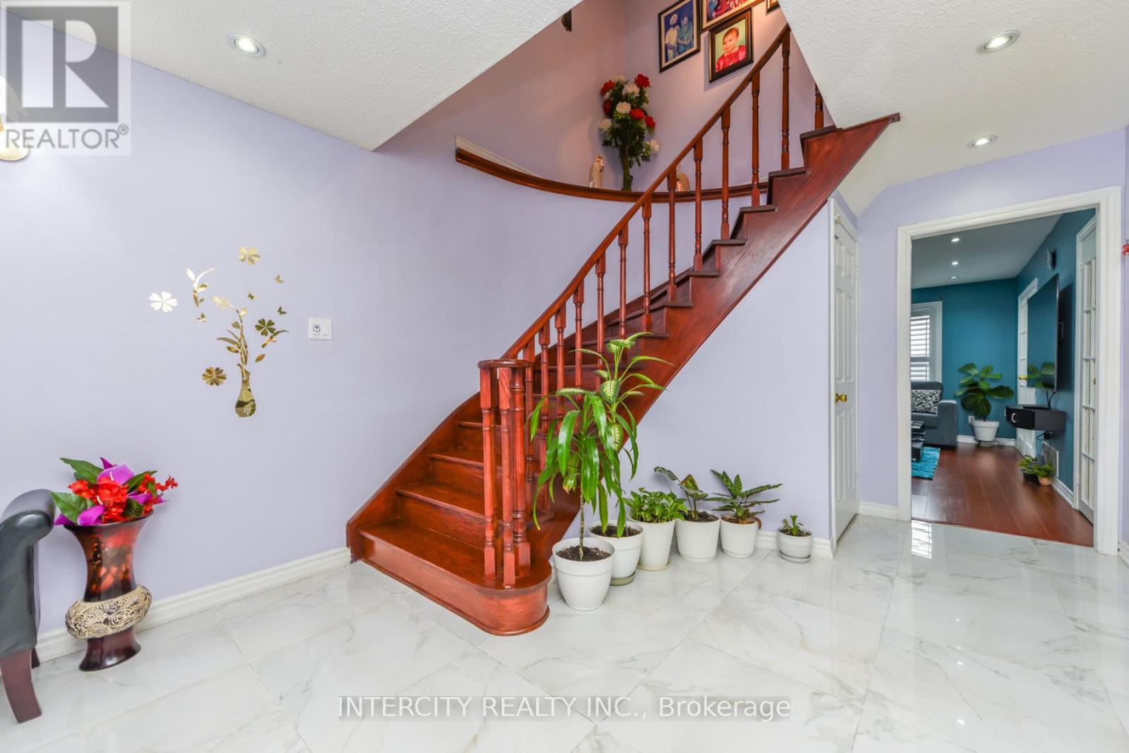 7140 Dalewood Drive, Mississauga, Ontario  L4T 4E9 - Photo 10 - W12910666