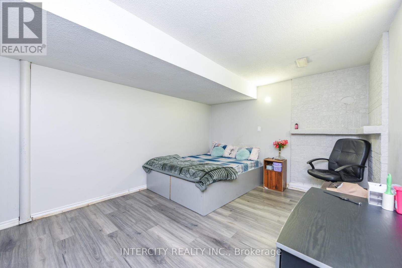 7140 Dalewood Drive, Mississauga, Ontario  L4T 4E9 - Photo 42 - W12910666