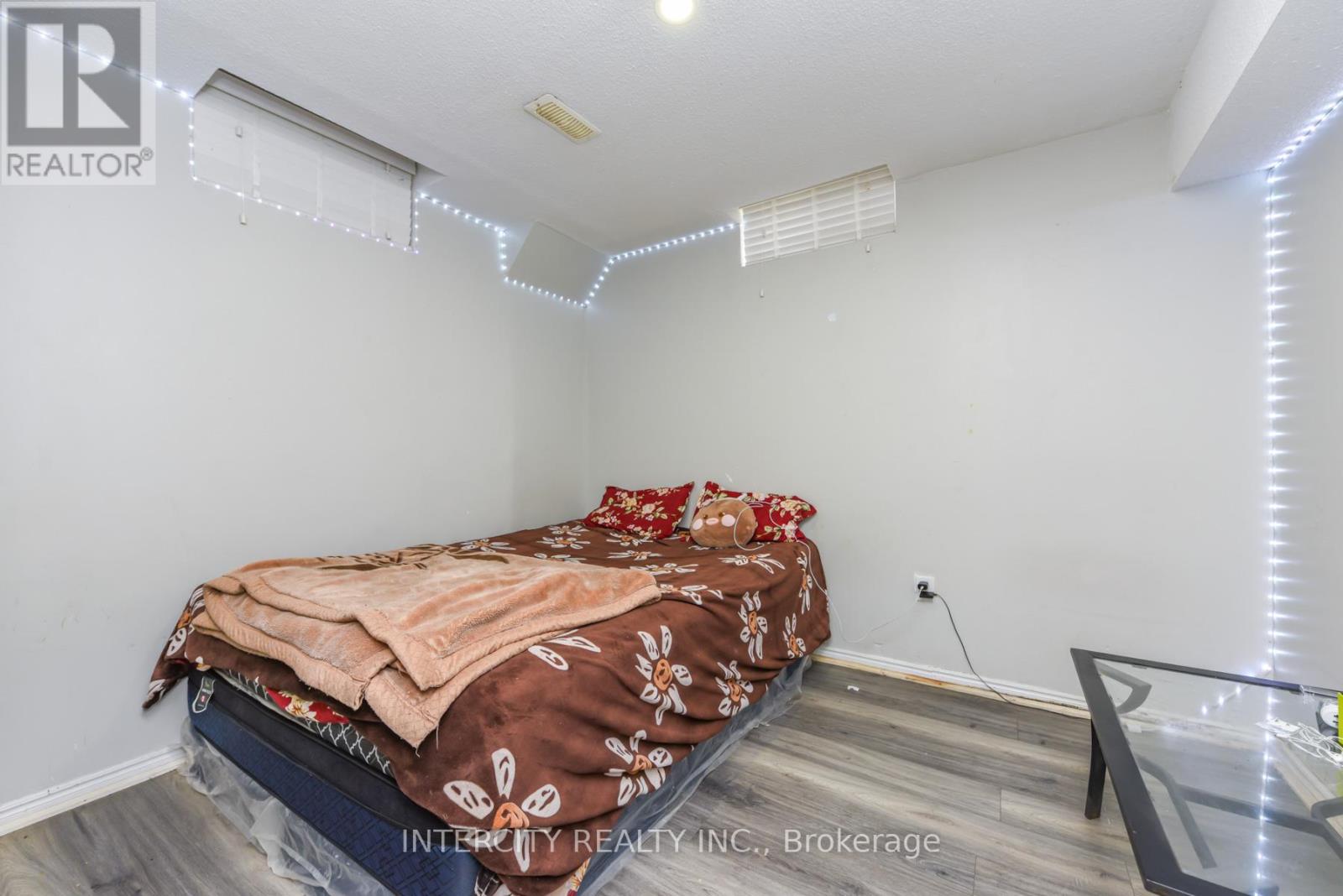 7140 Dalewood Drive, Mississauga, Ontario  L4T 4E9 - Photo 45 - W12910666