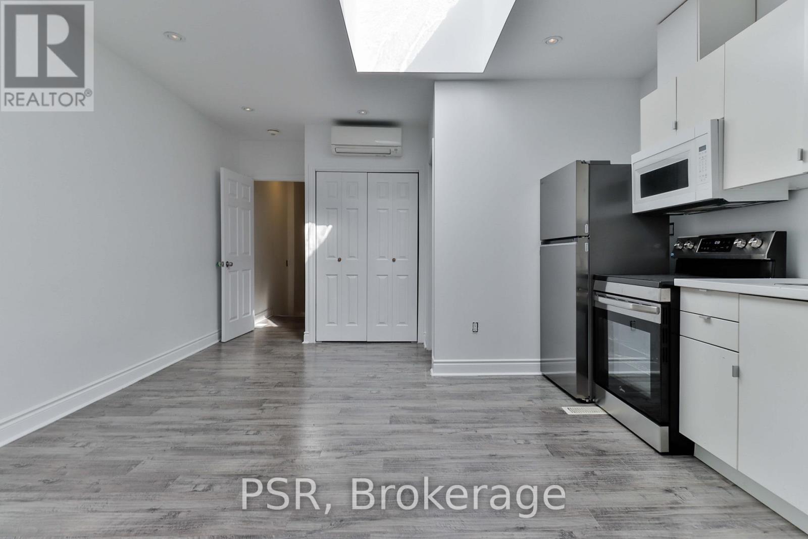 202 - 1364 St Clair Avenue, Toronto, Ontario  M6E 1C4 - Photo 5 - W12910668