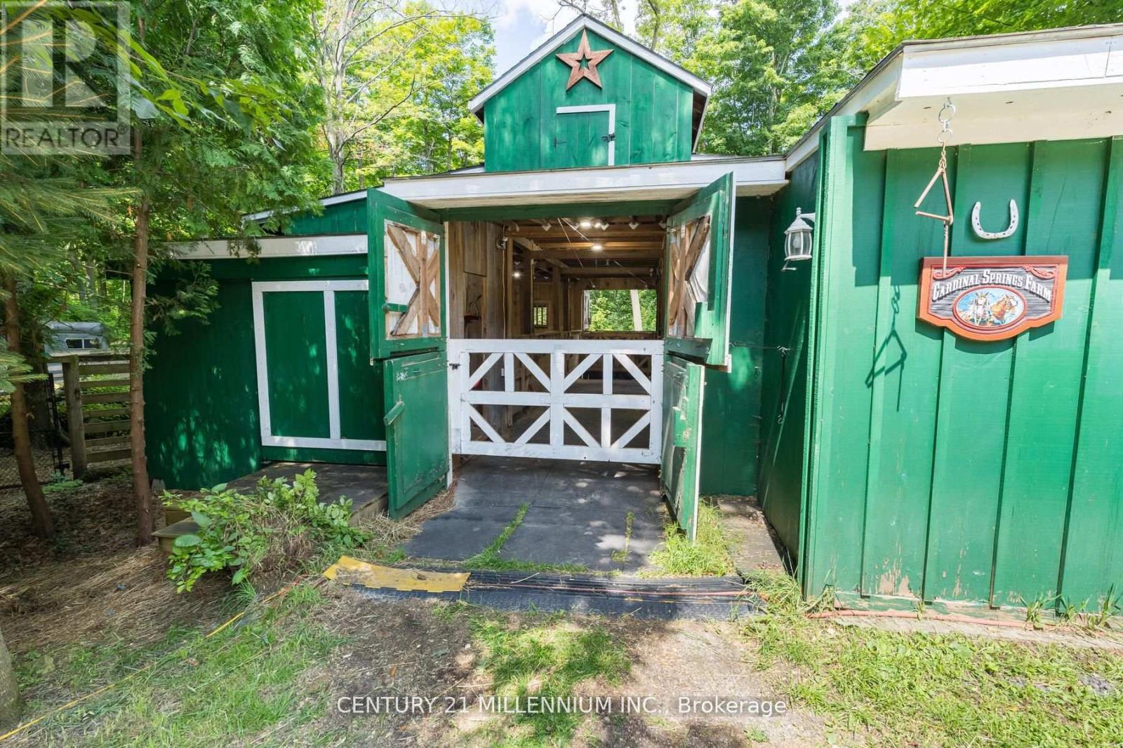 11646 Dublin Line, Halton Hills, Ontario  L7J 2M1 - Photo 42 - W12910712