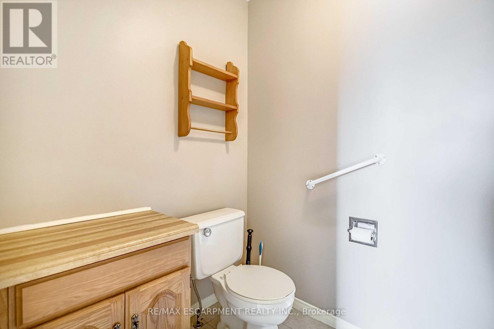 4037 Chadburn Crescent, Mississauga, Ontario  L5L 3X3 - Photo 29 - W12910718