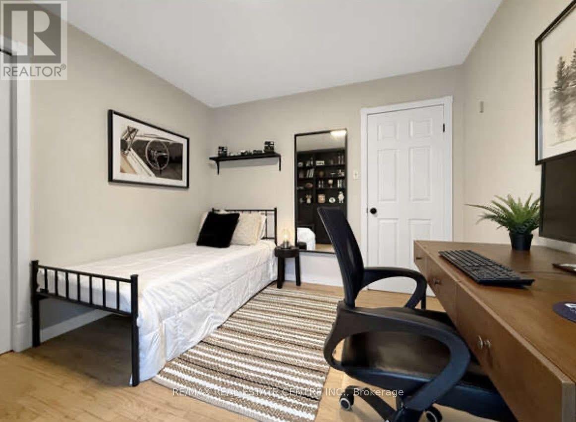 26 Diane Drive, Orangeville, Ontario  L9W 2N4 - Photo 18 - W12910744