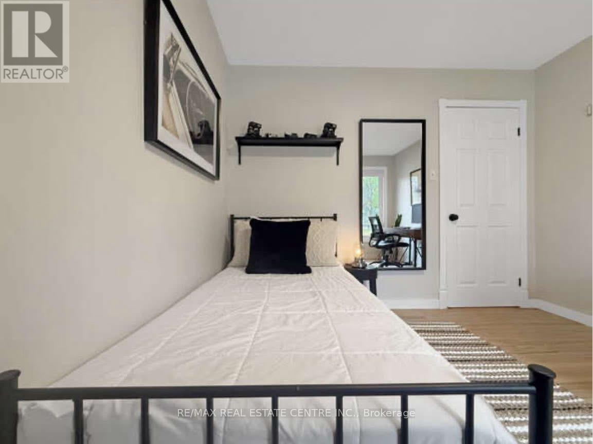 26 Diane Drive, Orangeville, Ontario  L9W 2N4 - Photo 19 - W12910744