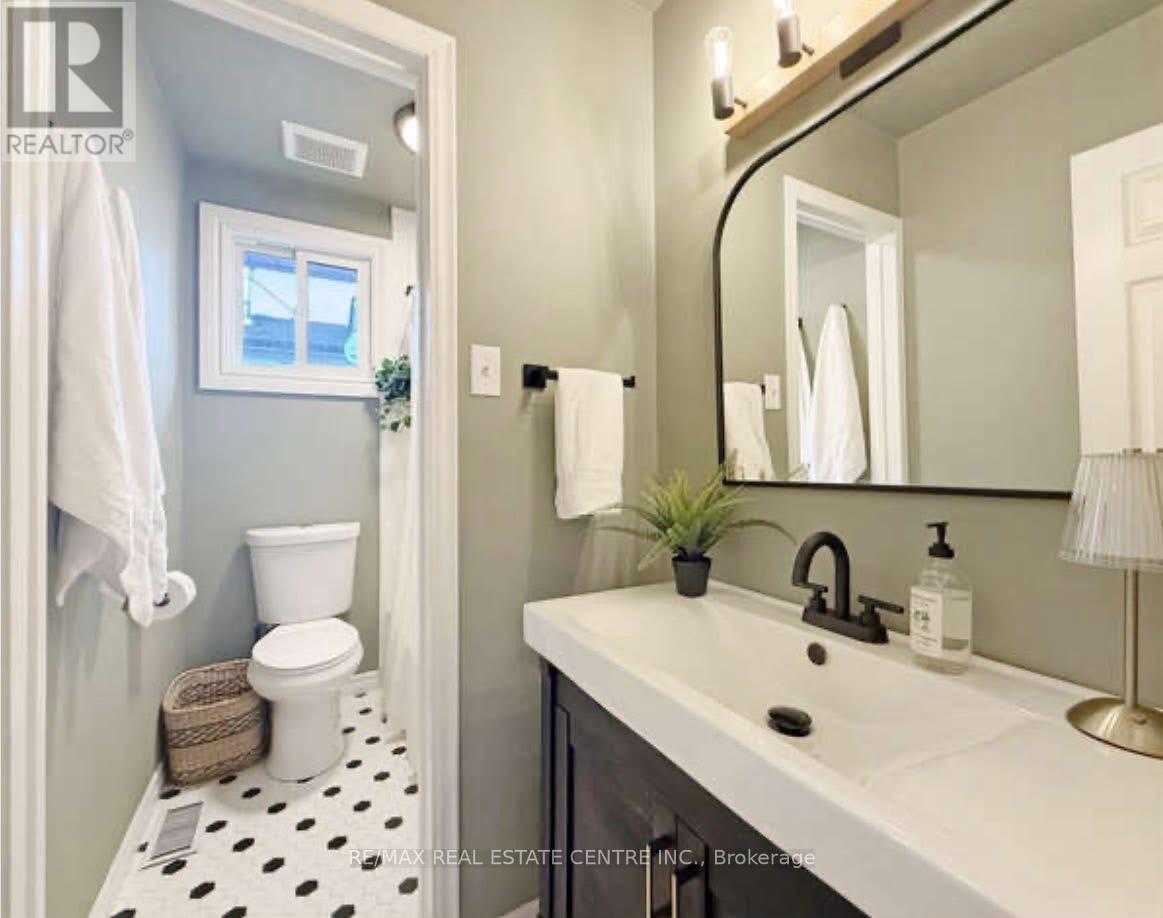 26 Diane Drive, Orangeville, Ontario  L9W 2N4 - Photo 23 - W12910744