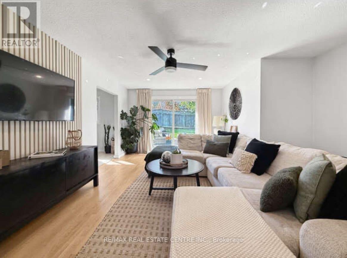 26 Diane Drive, Orangeville, Ontario  L9W 2N4 - Photo 8 - W12910744