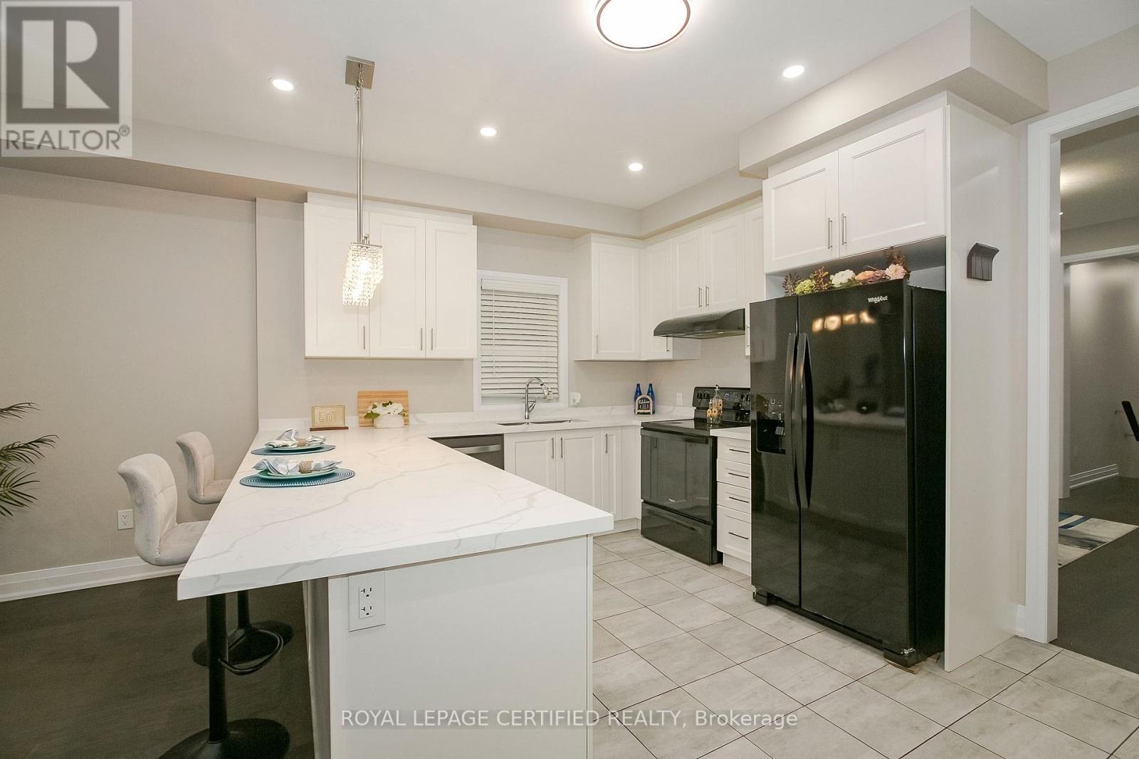 32 Dalbeattie Drive, Brampton, Ontario  L6Y 6H6 - Photo 18 - W12910746