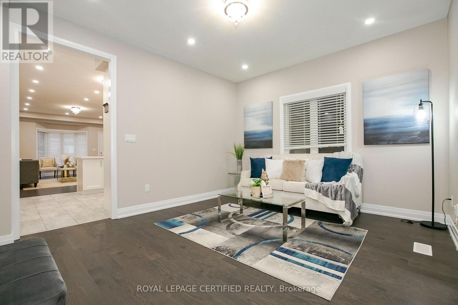 32 Dalbeattie Drive, Brampton, Ontario  L6Y 6H6 - Photo 8 - W12910746