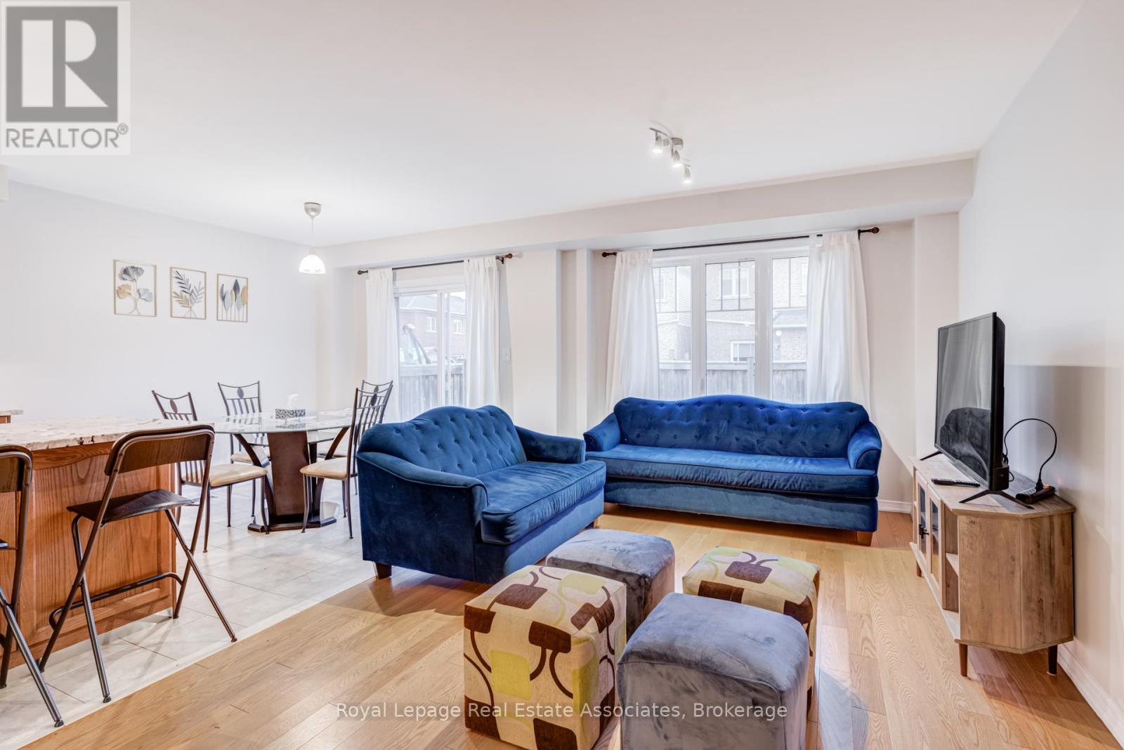 1315 Brandon Terrace, Milton, Ontario  L9T 7R3 - Photo 12 - W12910806