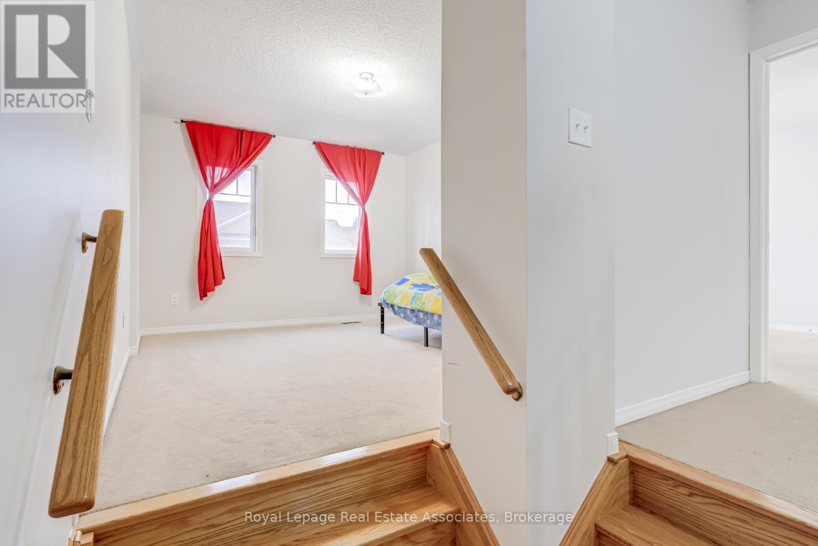 1315 Brandon Terrace, Milton, Ontario  L9T 7R3 - Photo 28 - W12910806