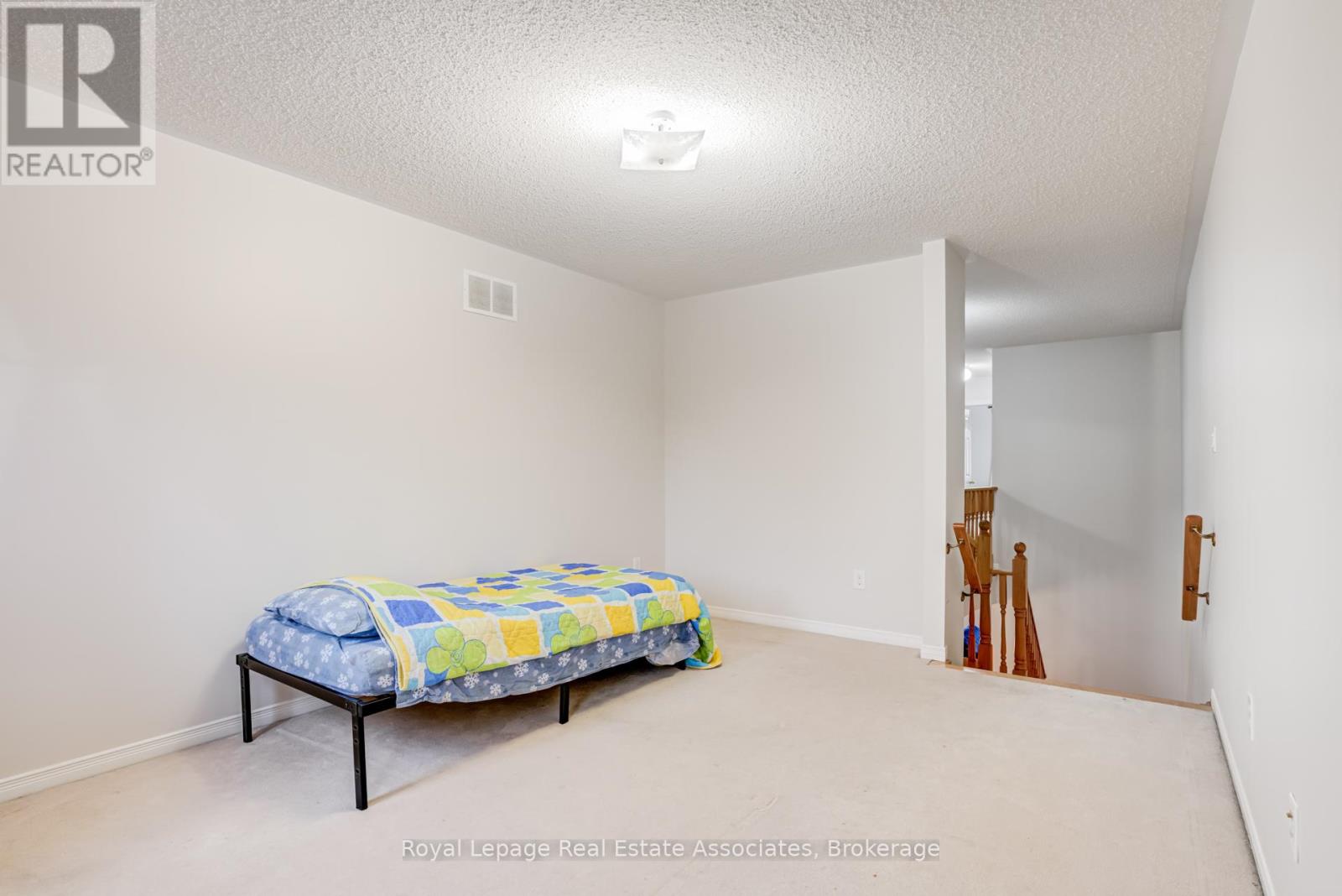 1315 Brandon Terrace, Milton, Ontario  L9T 7R3 - Photo 30 - W12910806