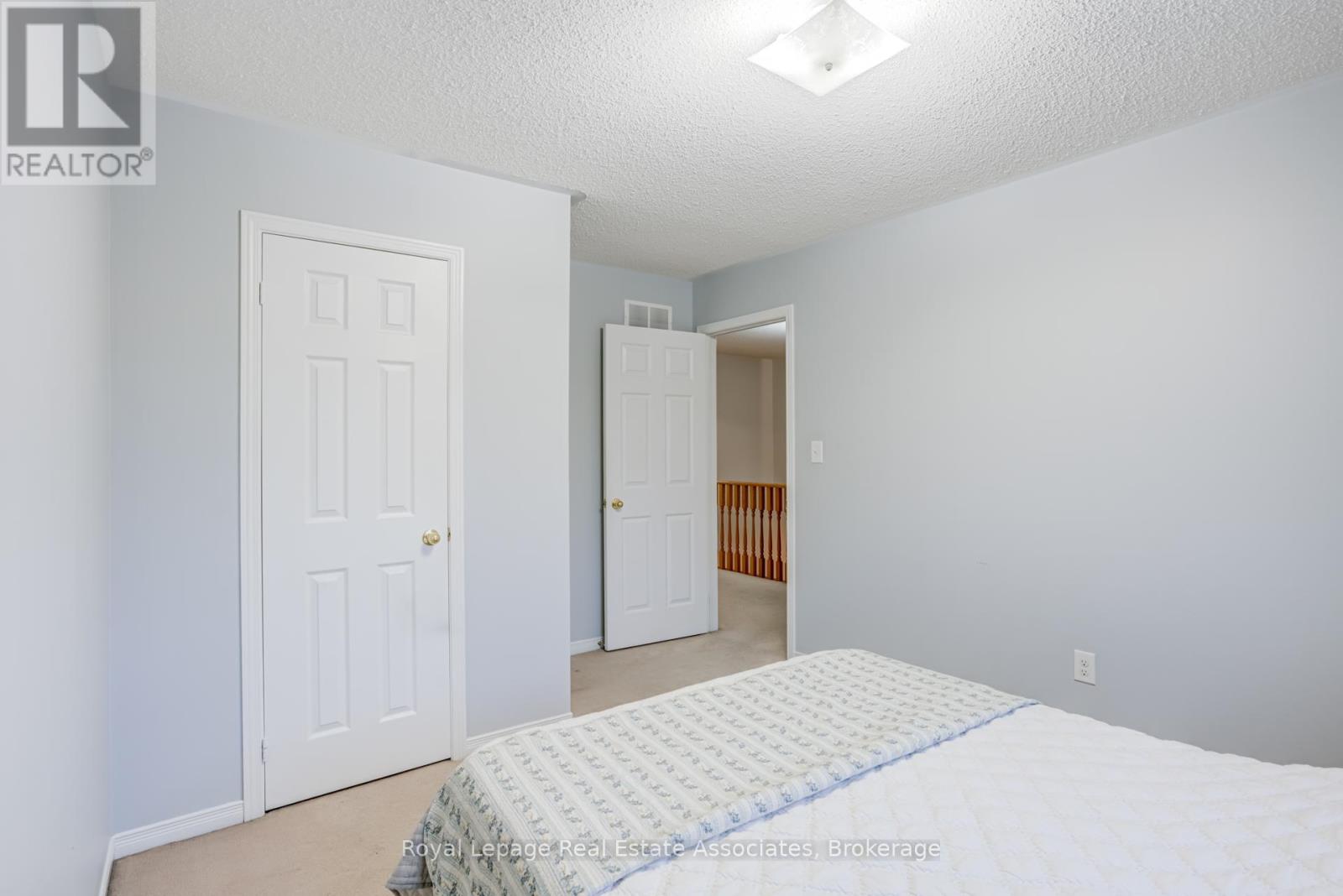 1315 Brandon Terrace, Milton, Ontario  L9T 7R3 - Photo 41 - W12910806