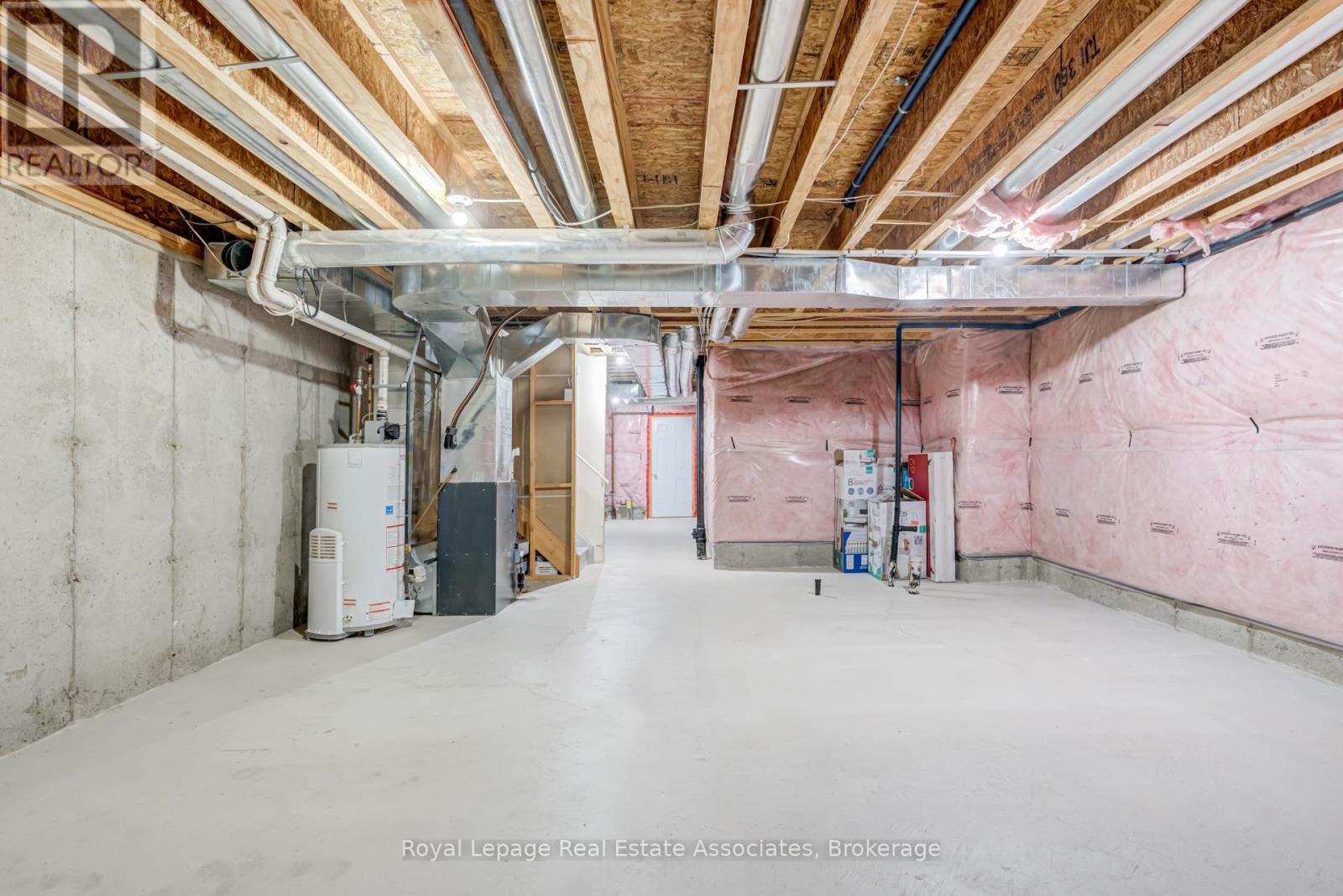 1315 Brandon Terrace, Milton, Ontario  L9T 7R3 - Photo 44 - W12910806