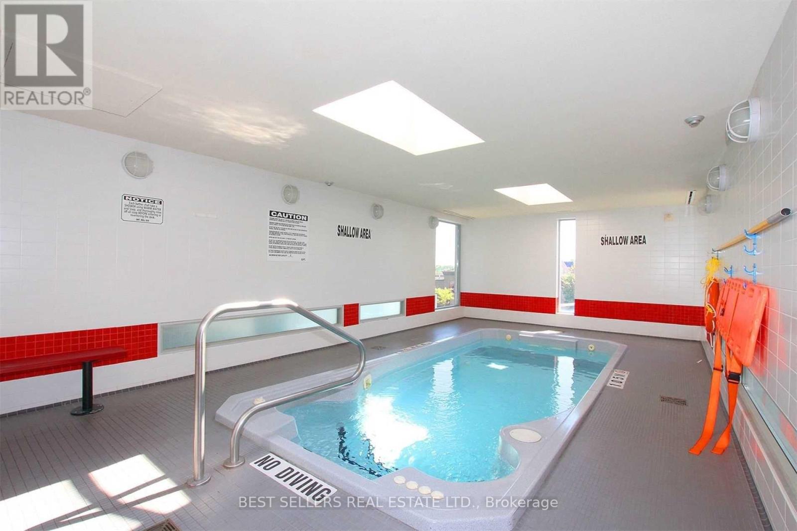 715 - 1040 The Queensway, Toronto, Ontario  M8Z 0A7 - Photo 23 - W12910812