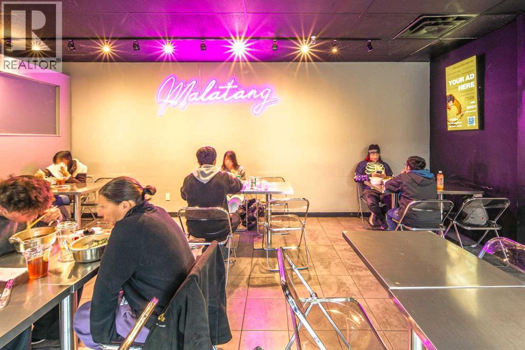 2111 Centre Street NW, Calgary, Alberta  T2E 2T2 - Photo 9 - A2288674