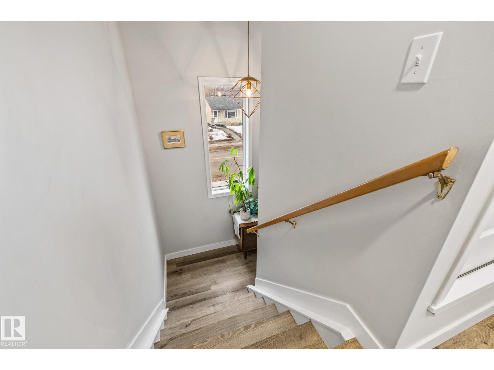 9321 92 St Nw, Edmonton, Alberta  T6C 3R7 - Photo 17 - E4478705