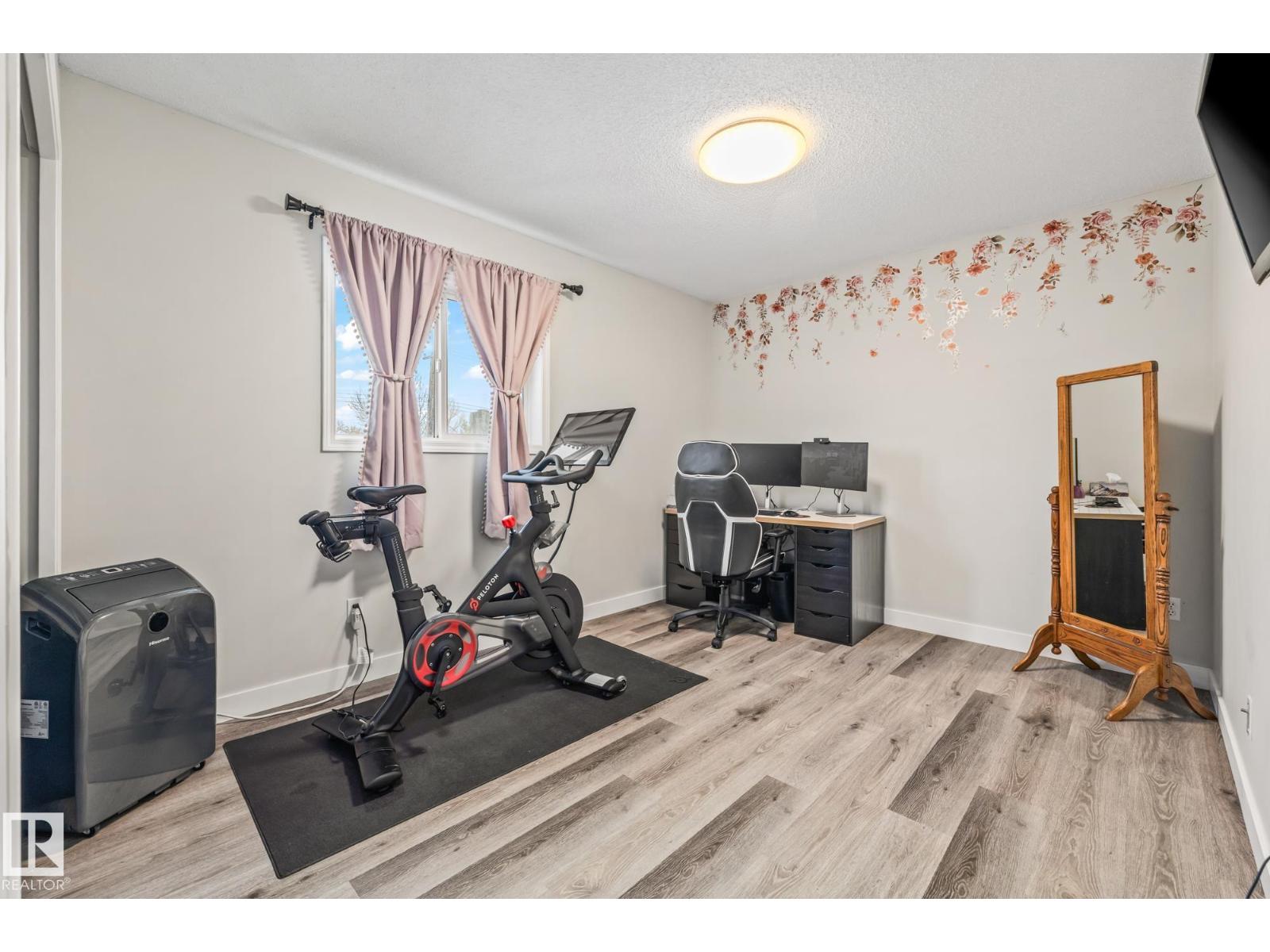 9321 92 St Nw, Edmonton, Alberta  T6C 3R7 - Photo 22 - E4478705