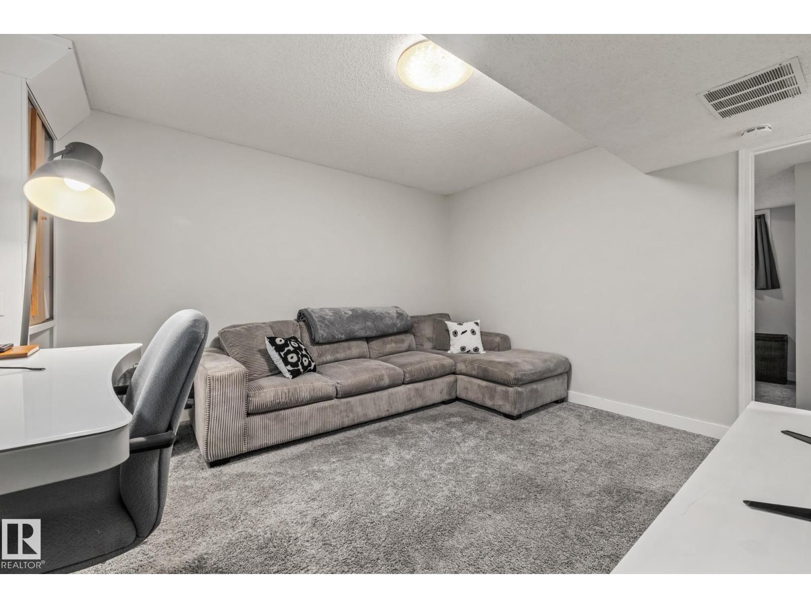 9321 92 St Nw, Edmonton, Alberta  T6C 3R7 - Photo 30 - E4478705