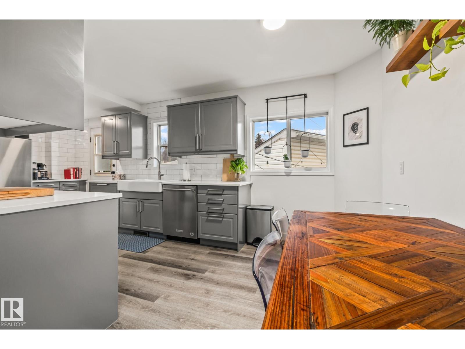 9321 92 St Nw, Edmonton, Alberta  T6C 3R7 - Photo 8 - E4478705