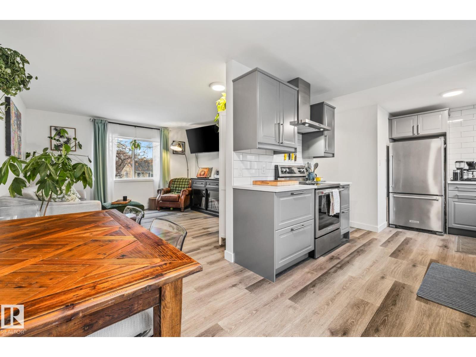 9321 92 St Nw, Edmonton, Alberta  T6C 3R7 - Photo 9 - E4478705