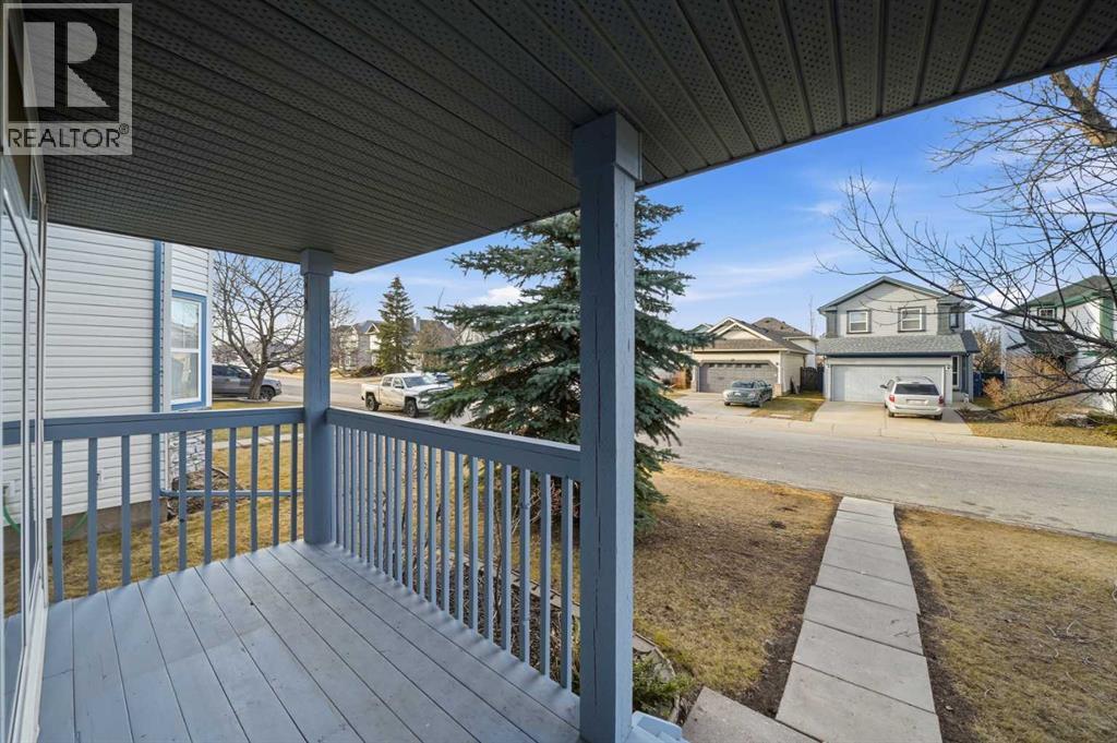 166 Coverton Close, Calgary, Alberta  T3K 4P4 - Photo 3 - A2294445