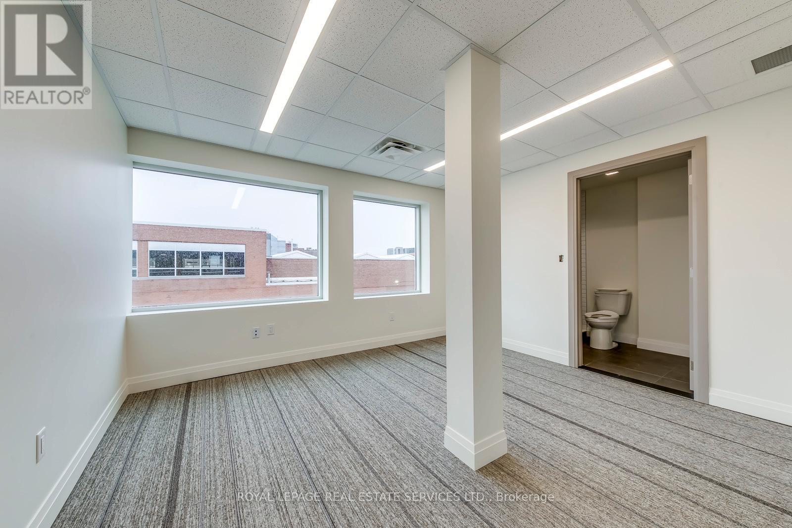 104 - 401 Victoria Avenue N, Hamilton, Ontario  L8L 5G7 - Photo 5 - X12910564