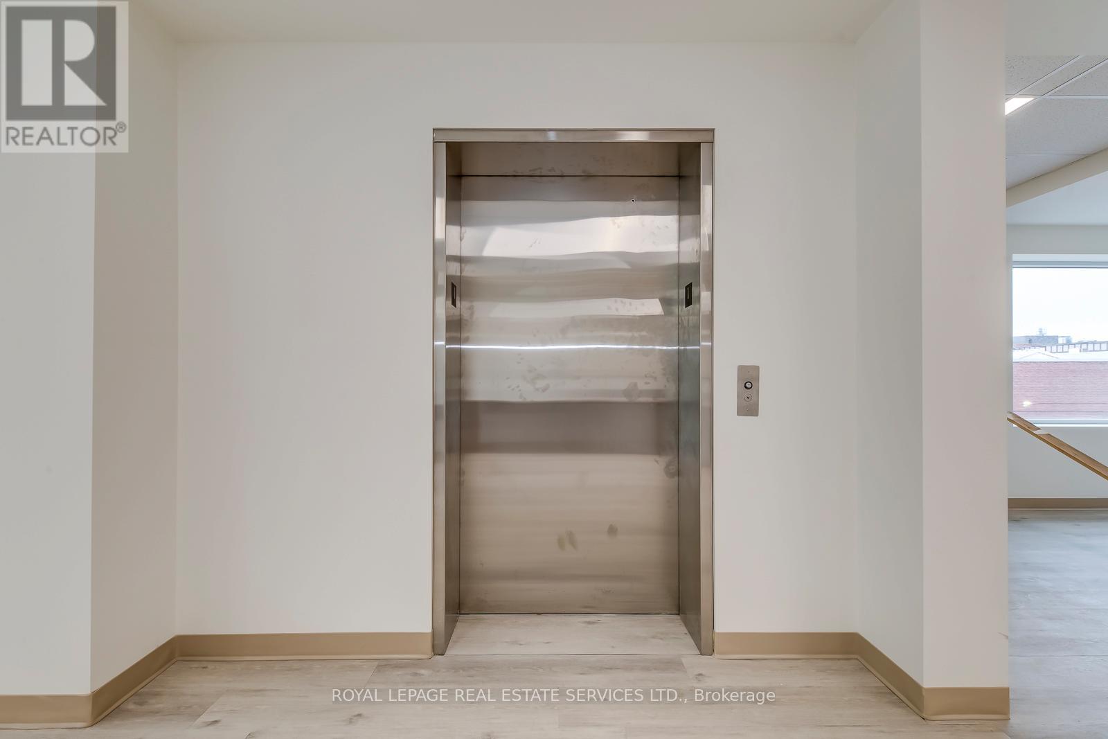 200 - 401 Victoria Avenue N, Hamilton, Ontario  L8L 5G7 - Photo 7 - X12910568