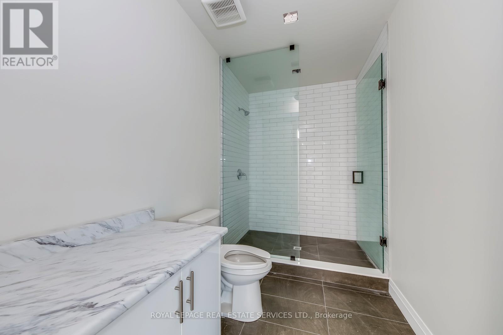 101 - 401 Victoria Avenue N, Hamilton, Ontario  L8L 5G7 - Photo 10 - X12910590