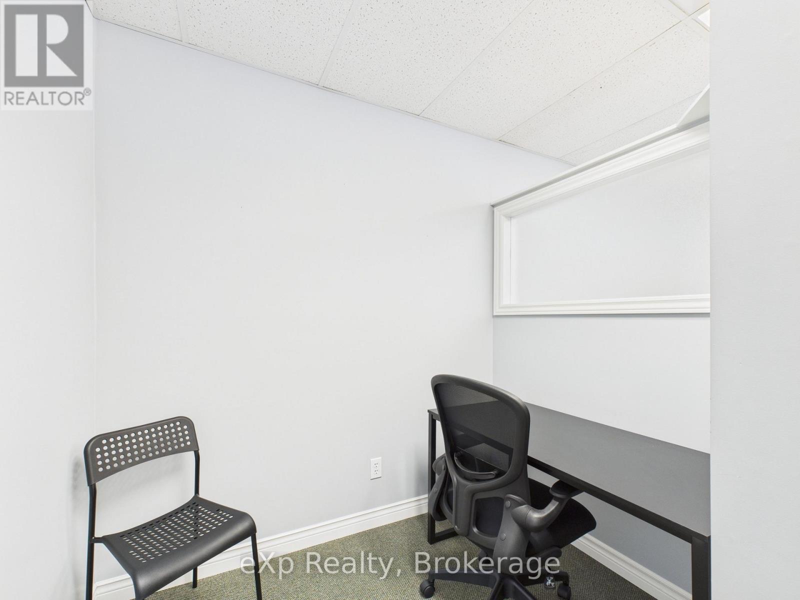 414 10th Street, Hanover, Ontario  N4N 1P6 - Photo 12 - X12740246